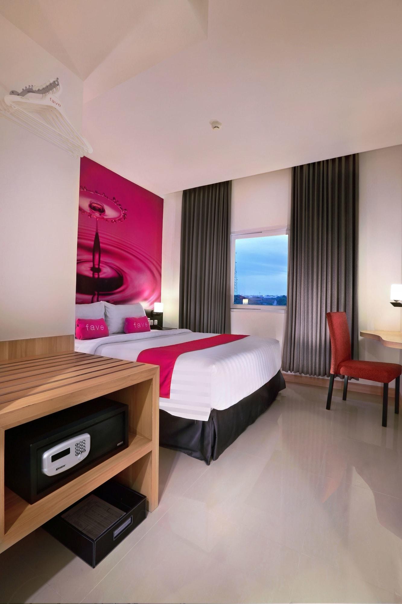 Aston Inn Rembang Luaran gambar