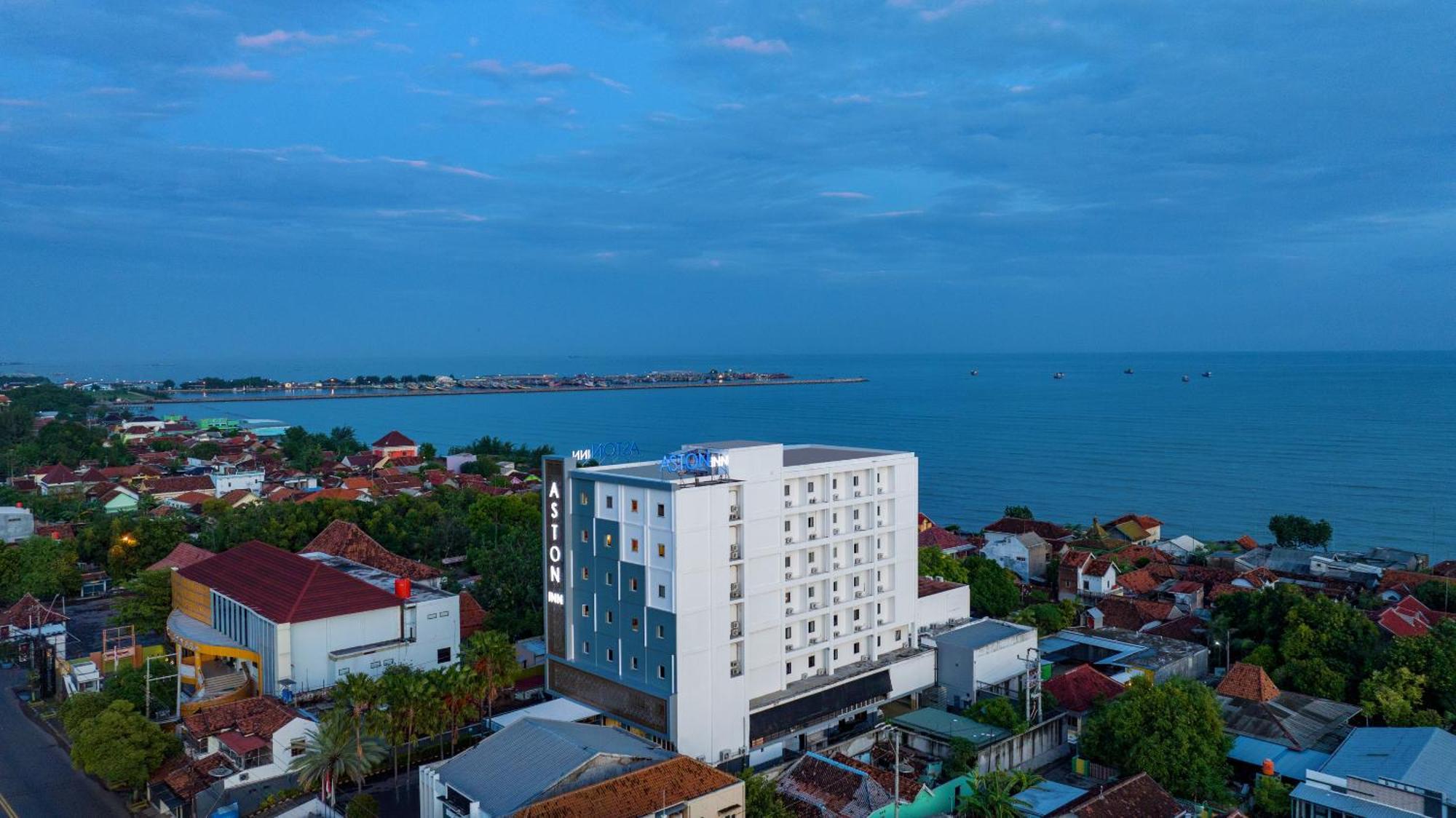 Aston Inn Rembang Luaran gambar